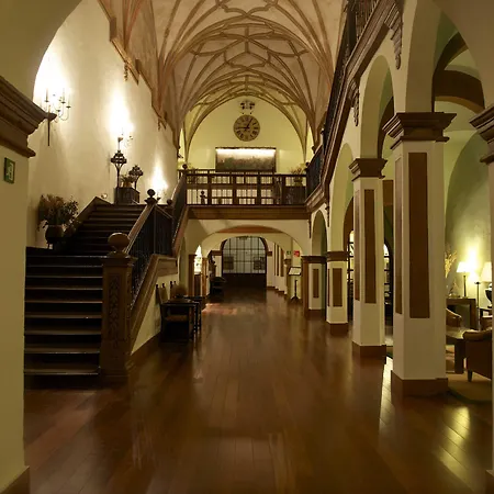 Monasterio De Piedra