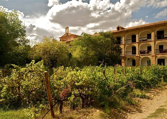 Monasterio De Piedra